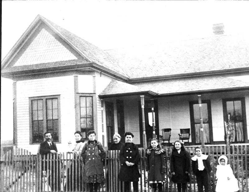 Yarborough Home & Family 1903